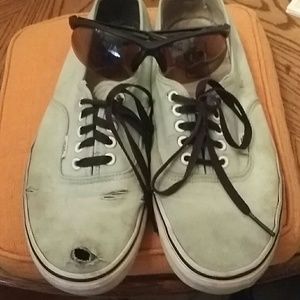 2nd pair of Van's shoes I purchased on posh mark